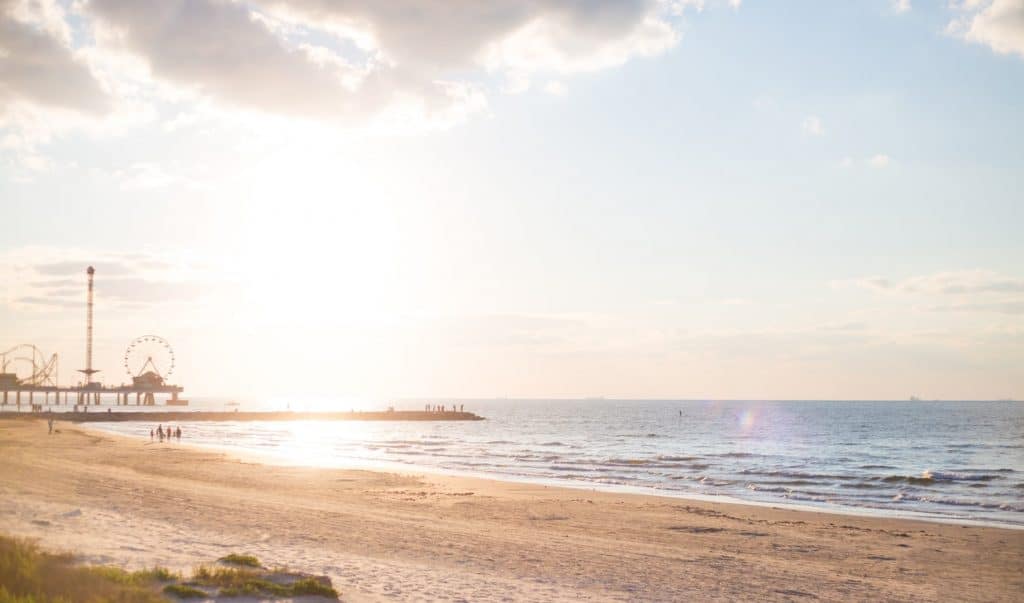 Why Is Galveston Beach So Dirty? (9 Reasons Why)