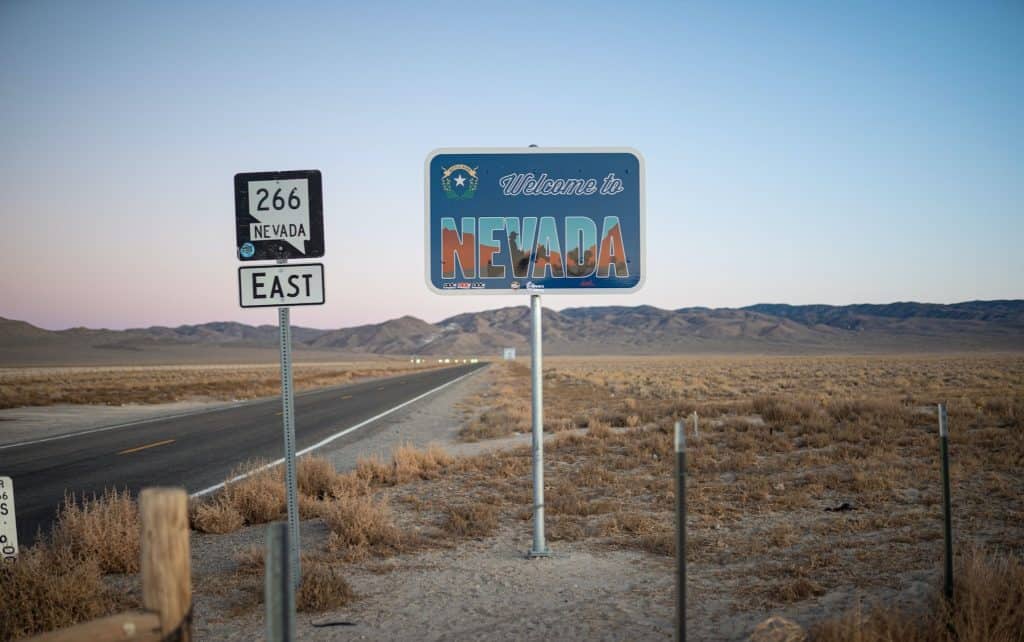 Why Is Nevada So Empty? (7 Revealing Reasons)