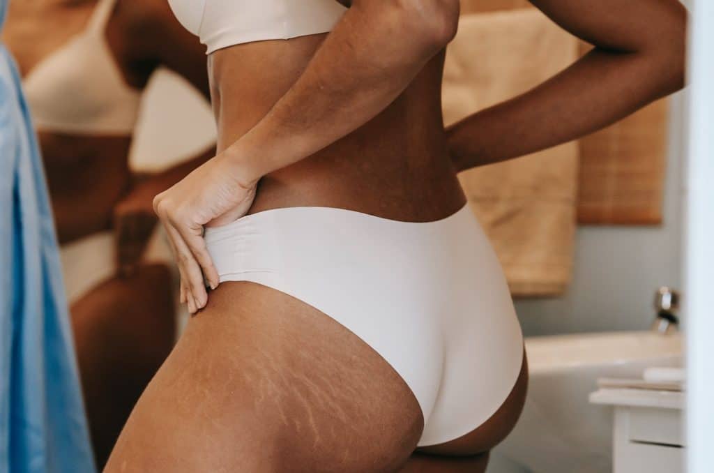 Why Do My Underwear Roll Down? (5 Reasons Why)